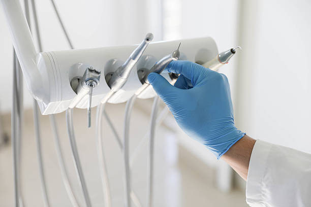 Professional Emergency Dentist technician working in Cornish, ME